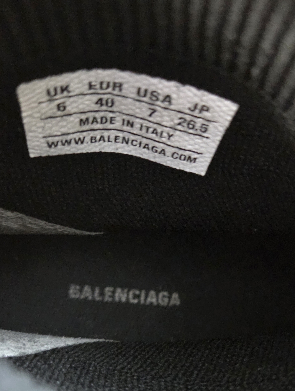 BALENCIAGA Speed Sneakers - Picture 3 of 10